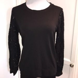 Rose + olive back tunic lace arms